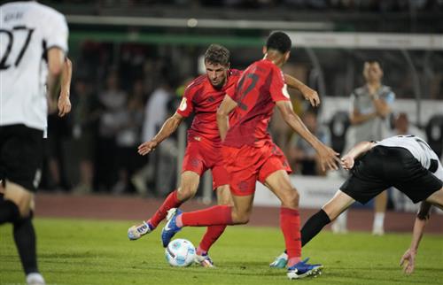 SSV Ulm 1846 против Баварии Мюнхен