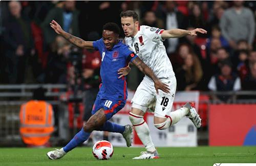 Албания против Италии