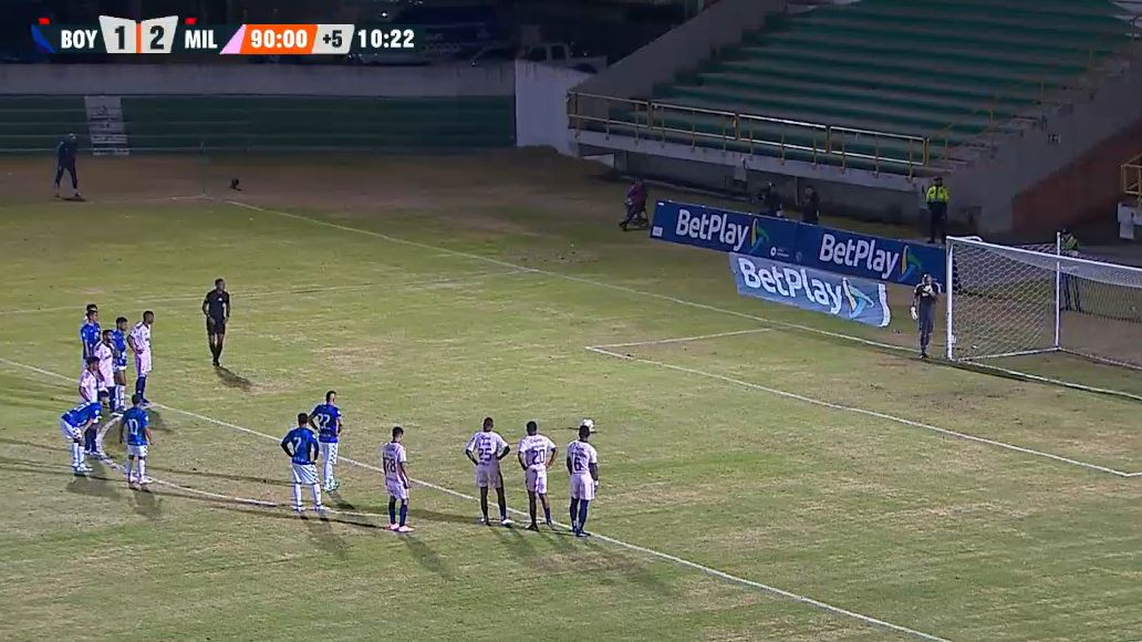 👀Идите прямо на трибуны с двенадцатью ярдами в последний момент добавленного времени! У миллионеров Cigao 1-2 нет шансов на победу